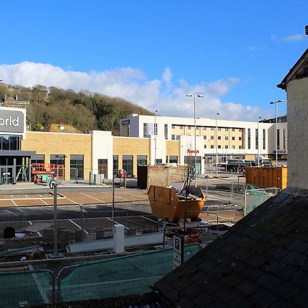 Хостел Dover Backpackers Екстер'єр фото