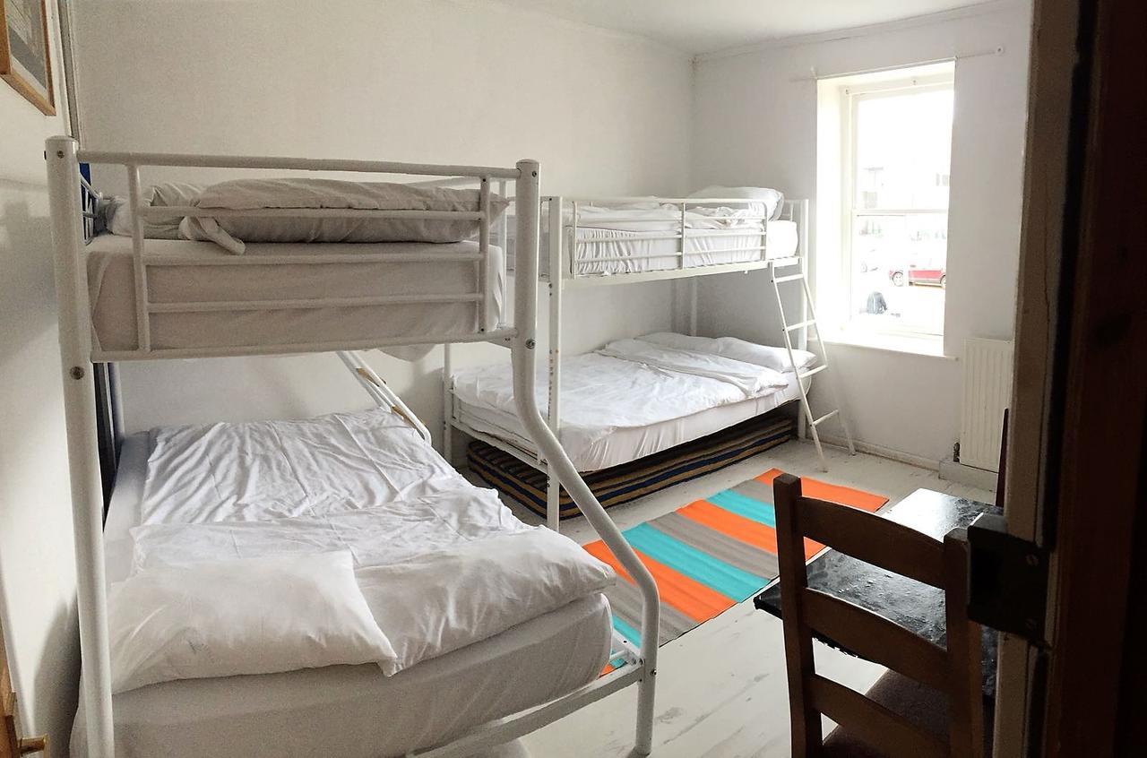 Хостел Dover Backpackers Екстер'єр фото