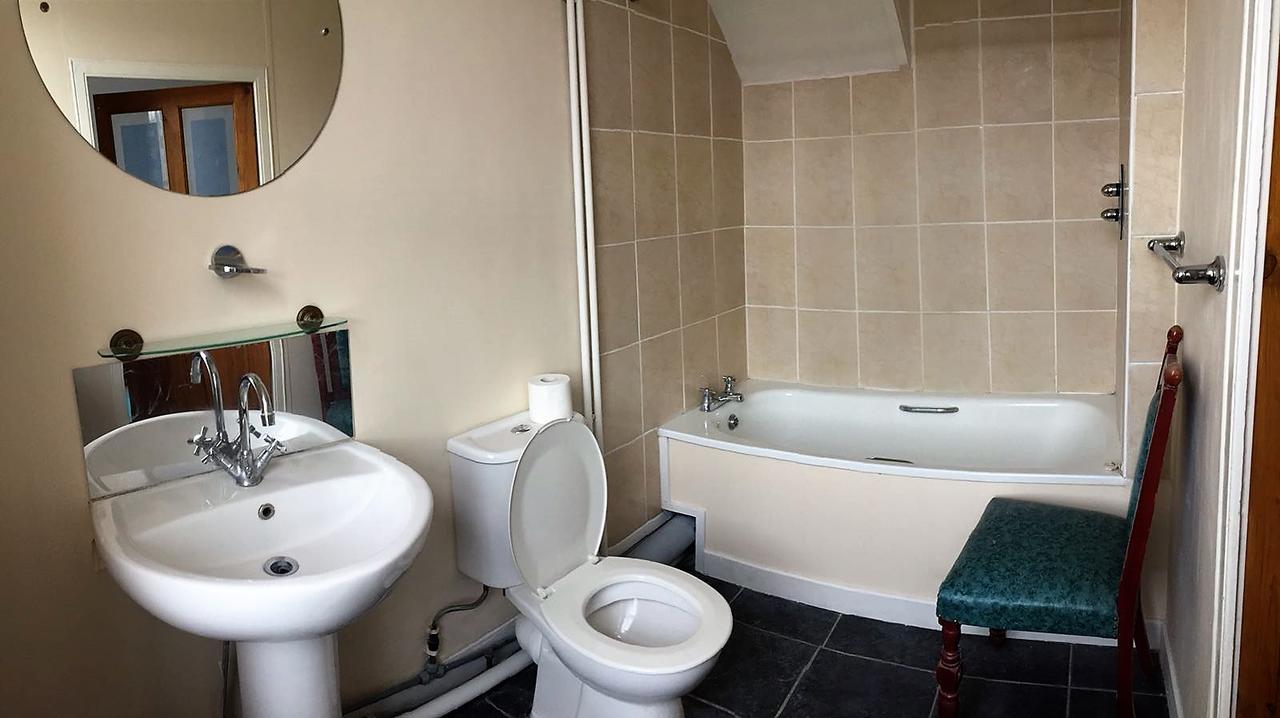 Хостел Dover Backpackers Екстер'єр фото